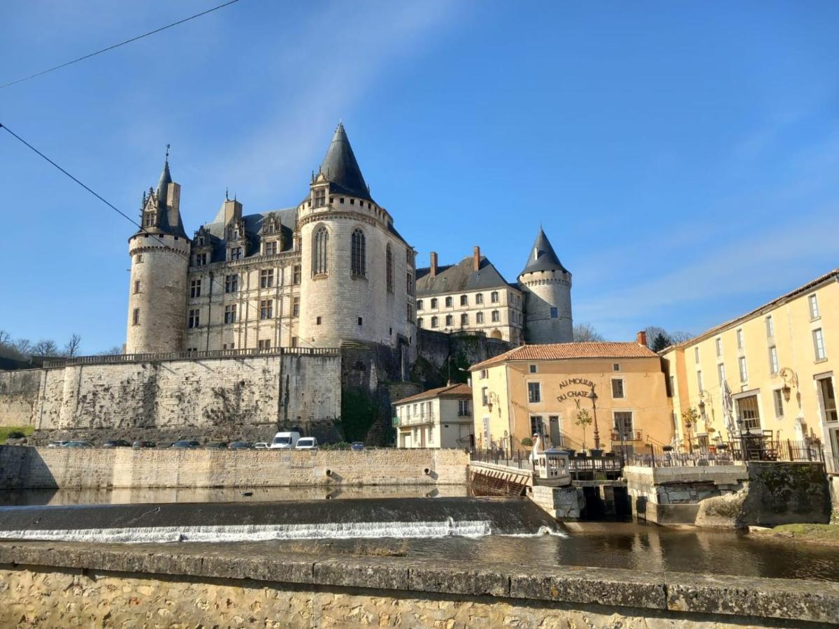 Maison De Campagne, Bulle De Verdure Montbron Екстер'єр фото